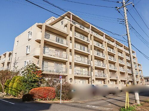 栃木県小山市駅南町１丁目 6階建