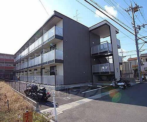 京都府京田辺市草内西垣内 3階建 築13年11ヶ月