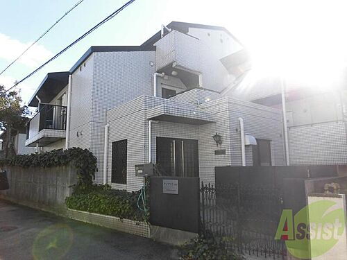 アンマリエ岡本