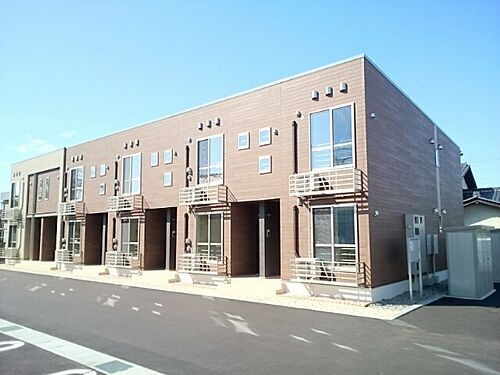富山県富山市岩瀬文化町 2階建 築4年10ヶ月