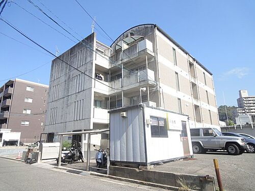 広島県広島市安佐南区緑井３丁目 4階建 築36年