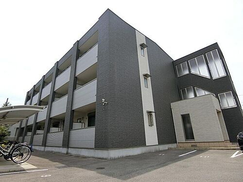 大阪府摂津市新在家１丁目 賃貸アパート