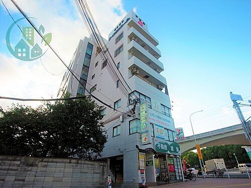 兵庫県神戸市灘区城内通４丁目 8階建 築27年10ヶ月