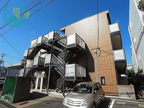 兵庫県神戸市灘区浜田町４丁目 築17年8ヶ月 3階建