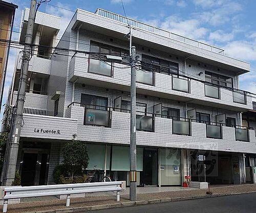 京都府京都市東山区常盤町 築35年5ヶ月 3階建