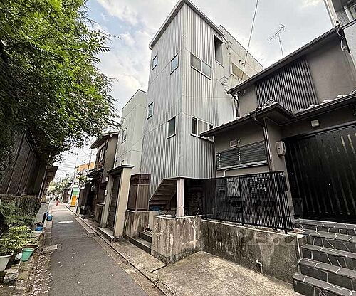 京都府京都市東山区大和大路通松原上る４丁目毘沙門町 3階建 築39年2ヶ月