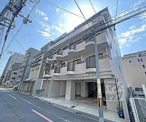 京都府京都市下京区東洞院通五条上る深草町 築38年4ヶ月 8階建