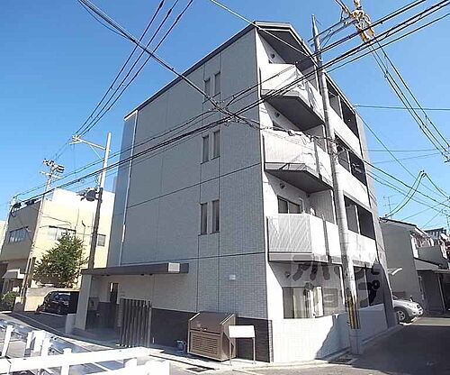 京都府京都市右京区太秦安井松本町 4階建 築8年2ヶ月