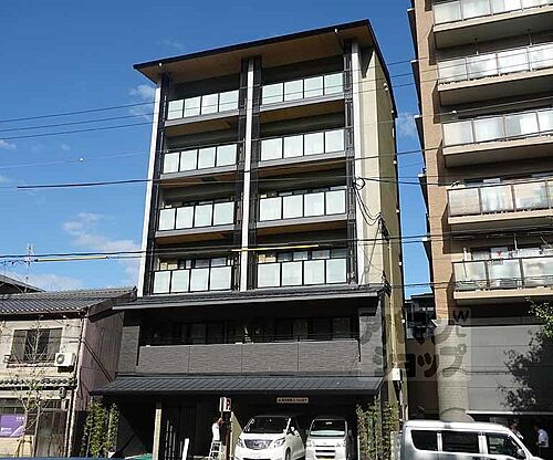 京都府京都市下京区河原町通正面下る万屋町 築7年5ヶ月 6階建