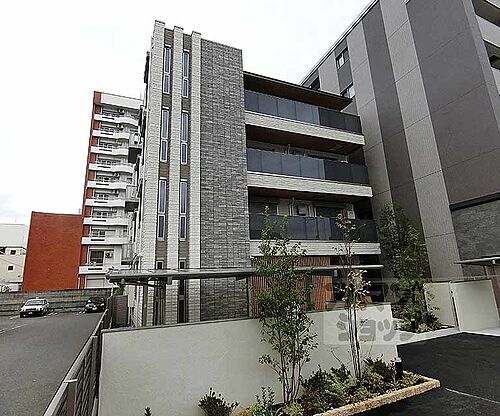 京都府京都市右京区西院月双町 築2年3ヶ月 4階建