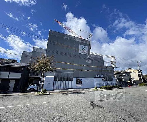 京都府京都市東山区大和大路通正面下る大和大路１丁目  5階建