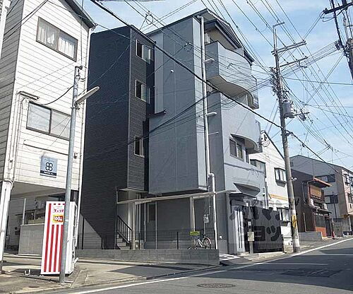 京都府京都市東山区本町１０丁目 築31年8ヶ月 4階建