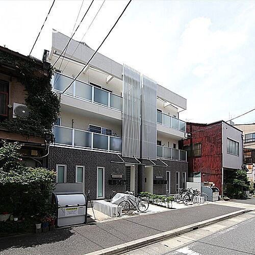 愛知県名古屋市西区幅下１丁目 3階建 築8年6ヶ月
