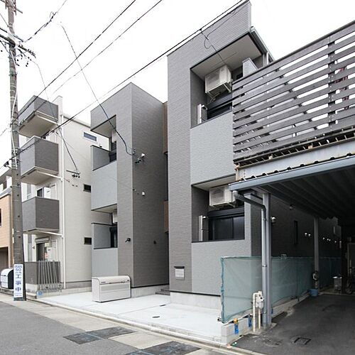 愛知県名古屋市中村区上石川町４丁目  2階建