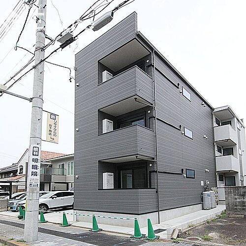 愛知県名古屋市中川区中野本町１丁目 3階建 