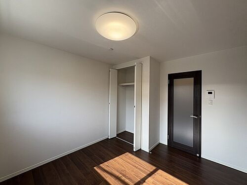 兵庫県三木市志染町西自由が丘１丁目 賃貸アパート