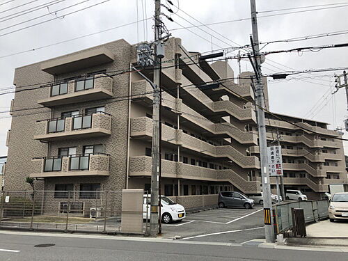 兵庫県揖保郡太子町鵤 6階建 築28年3ヶ月