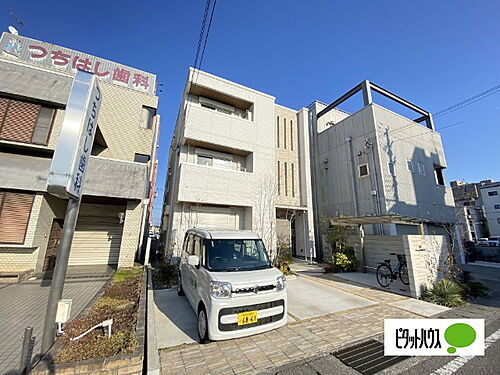 和歌山県和歌山市黒田 賃貸マンション