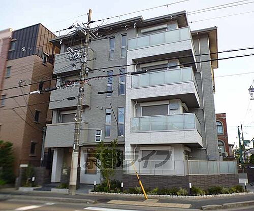 京都府京都市北区上賀茂松本町 4階建 築1年8ヶ月