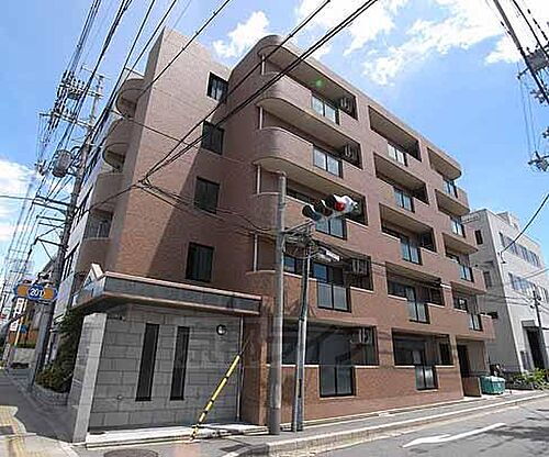 京都府京都市南区上鳥羽南花名町 5階建