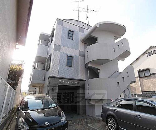 京都府京都市東山区本町１７丁目 賃貸マンション