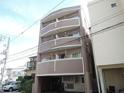 広島県広島市中区西白島町 4階建
