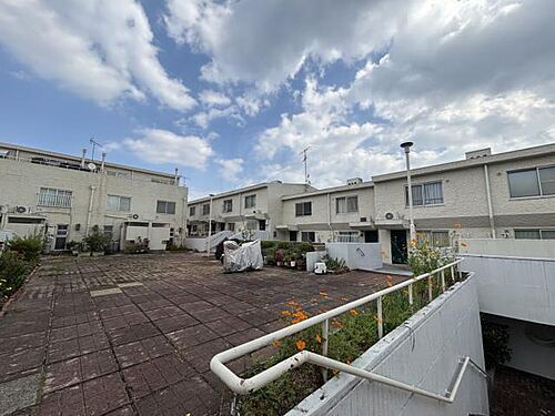 広島県廿日市市宮島口東１丁目 3階建 築50年9ヶ月