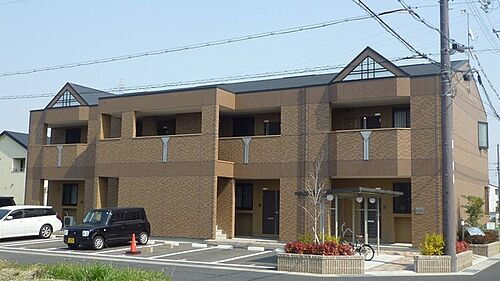 兵庫県加古川市野口町坂元 2階建 築15年10ヶ月