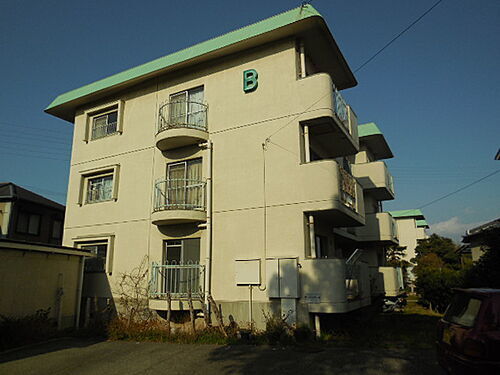 兵庫県神戸市西区伊川谷町別府 3階建 築44年6ヶ月
