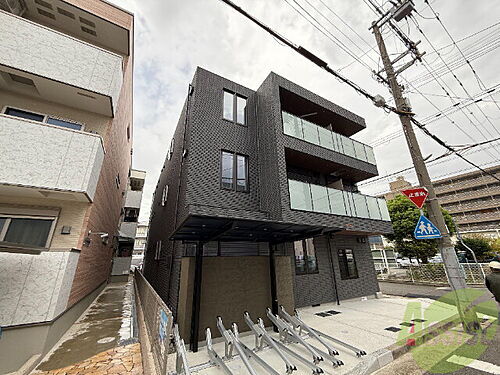 ホワイトガーデン西宮中島町