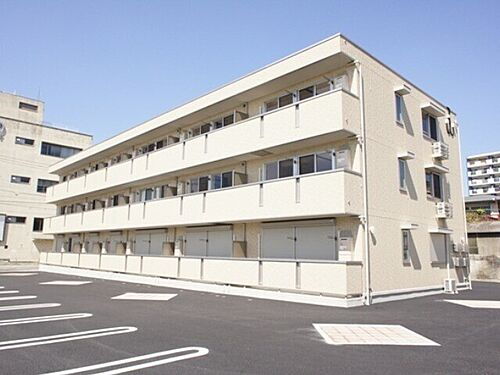 茨城県古河市中央町２丁目 3階建