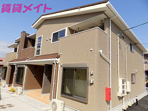 三重県四日市市小杉町 賃貸アパート