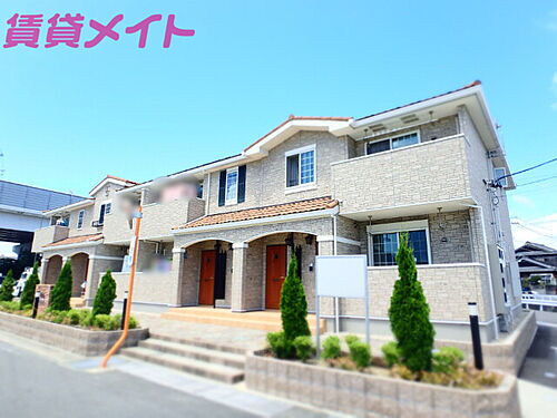 三重県三重郡川越町大字南福崎 賃貸アパート