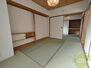 チュリス札幌第２ リビング横の和室もあります！おしゃれですね。