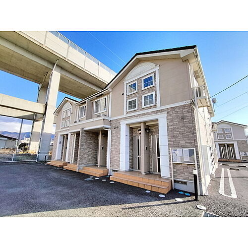 長野県千曲市大字屋代 2階建
