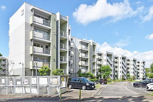 岐阜県各務原市緑苑東１丁目 賃貸マンション