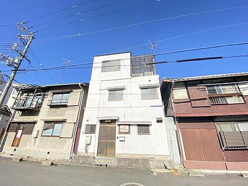 大阪府池田市栄本町 3階建 築42年8ヶ月