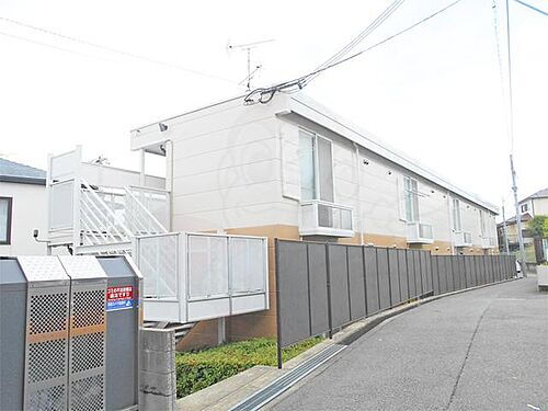 大阪府豊中市刀根山２丁目 2階建