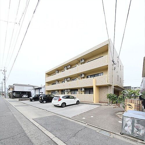 愛知県名古屋市中川区川前町 賃貸マンション
