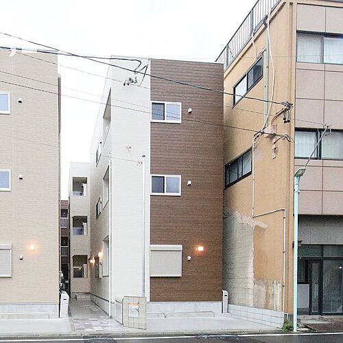 愛知県名古屋市中川区松葉町１丁目 賃貸アパート