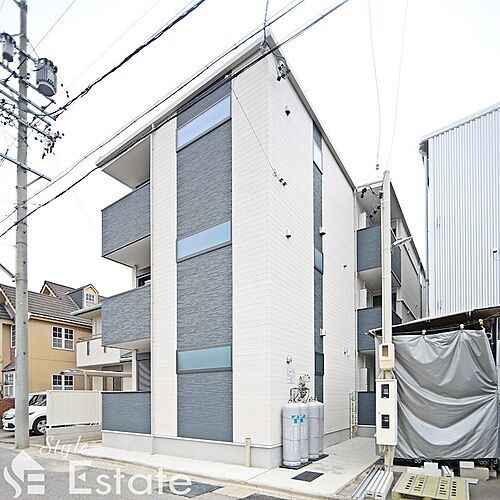 愛知県名古屋市北区西志賀町４丁目 3階建