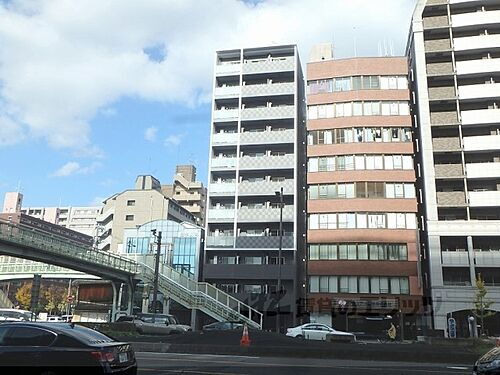 京都府京都市下京区五条通油小路西入北側小泉町 築3年2ヶ月 地上11階地下1階建