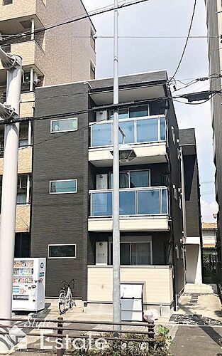 愛知県名古屋市北区平安２丁目 3階建 築5年6ヶ月