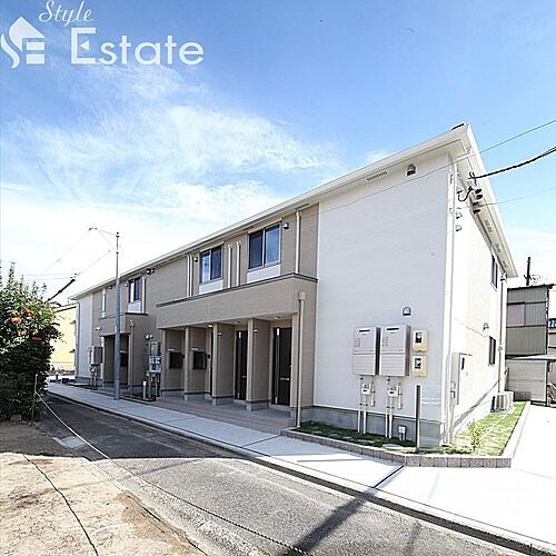 愛知県名古屋市守山区鳥羽見１丁目 2階建 