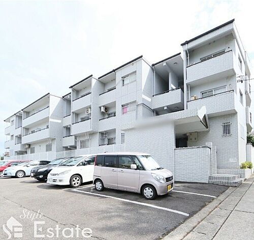 愛知県名古屋市名東区西里町１丁目 築37年9ヶ月 3階建