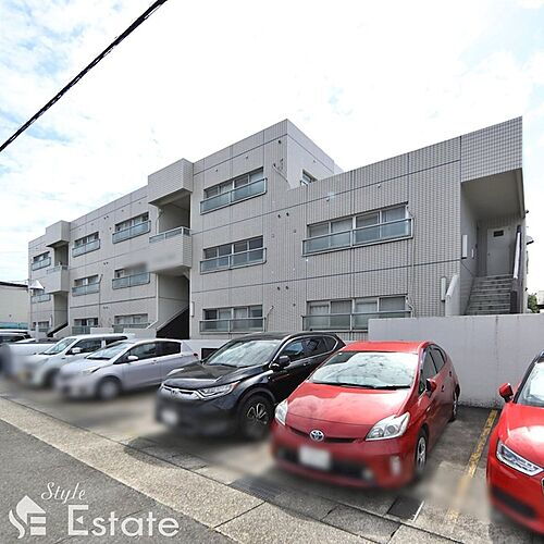 愛知県名古屋市名東区猪高台２丁目 築41年10ヶ月 3階建