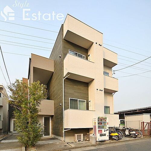 愛知県名古屋市守山区新守西 賃貸アパート