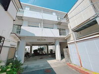 大阪府堺市西区浜寺諏訪森町中3丁 3階建 築49年8ヶ月