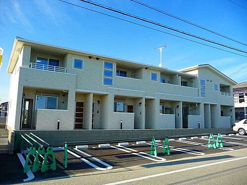 兵庫県加古川市平岡町新在家 2階建 築10年8ヶ月