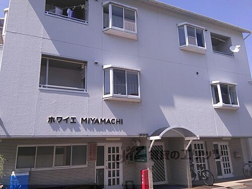 ホワイエＭＩＹＡＭＡＣＨＩ 3階建